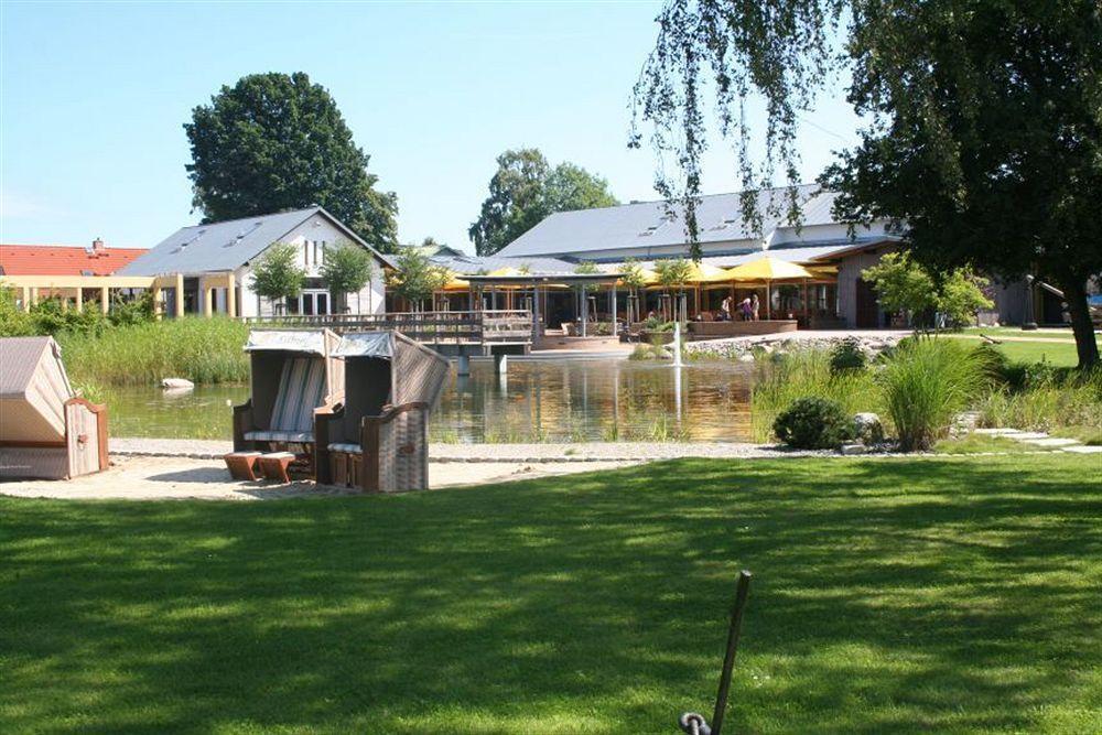 Familien Wellness Hotel Seeklause: Pirate Island Adventure & All-Inclusive Family Retreat Trassenheide Exterior photo