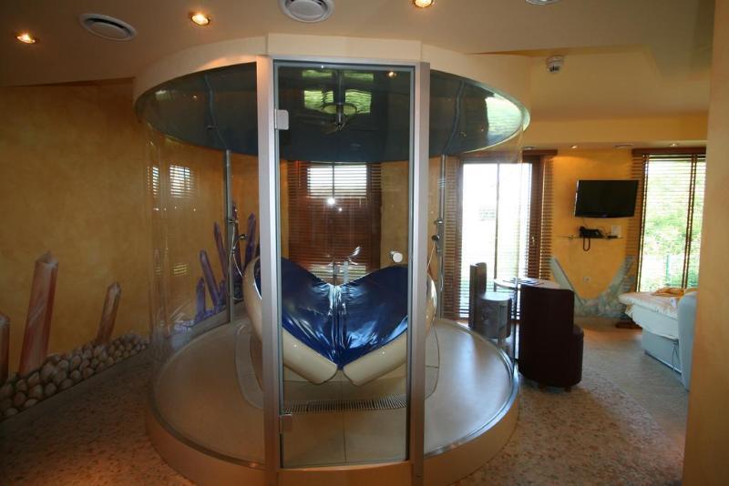 Familien Wellness Hotel Seeklause: Pirate Island Adventure & All-Inclusive Family Retreat Trassenheide Exterior photo