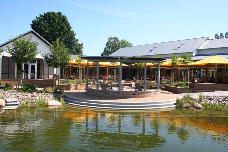 Familien Wellness Hotel Seeklause: Pirate Island Adventure & All-Inclusive Family Retreat Trassenheide Exterior photo